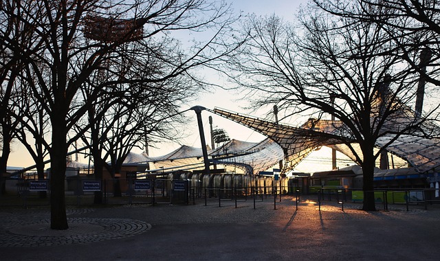 是开创了斯 是开创了斯